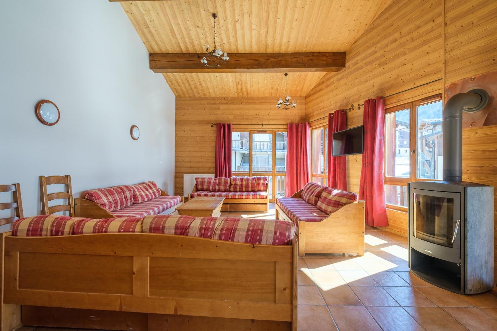 לנסלבילאר Residence Les Balcons De Val Cenis Village מראה חיצוני תמונה