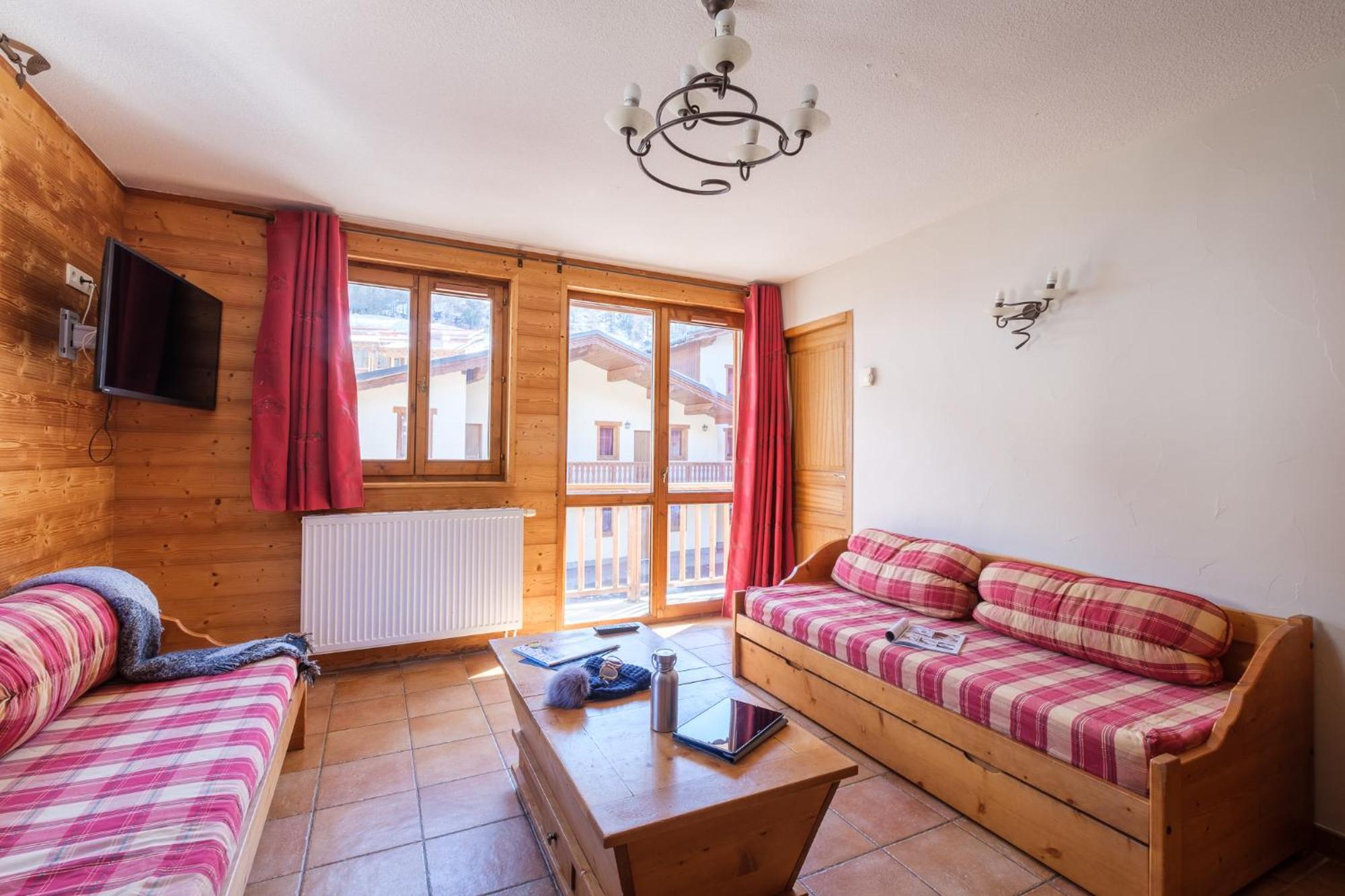 לנסלבילאר Residence Les Balcons De Val Cenis Village מראה חיצוני תמונה